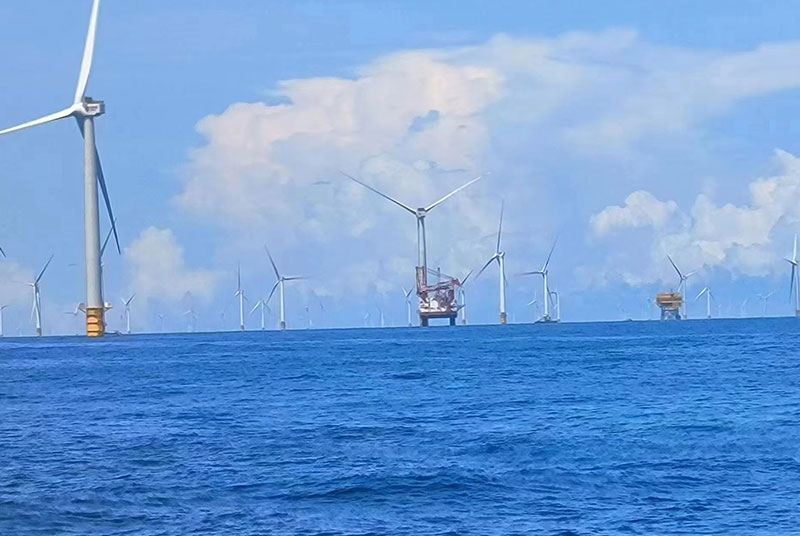 潮濕的環(huán)境鋼鐵設備應該如何選擇油漆材料?