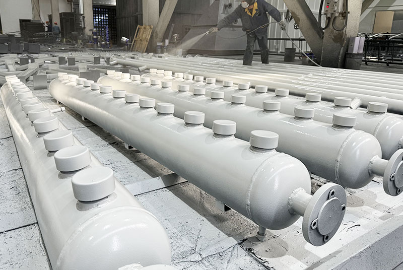 氟碳漆應該噴涂幾遍？影響氟碳漆噴涂遍數(shù)的因素有哪些？